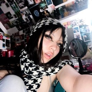 Meet your Posher, ♡